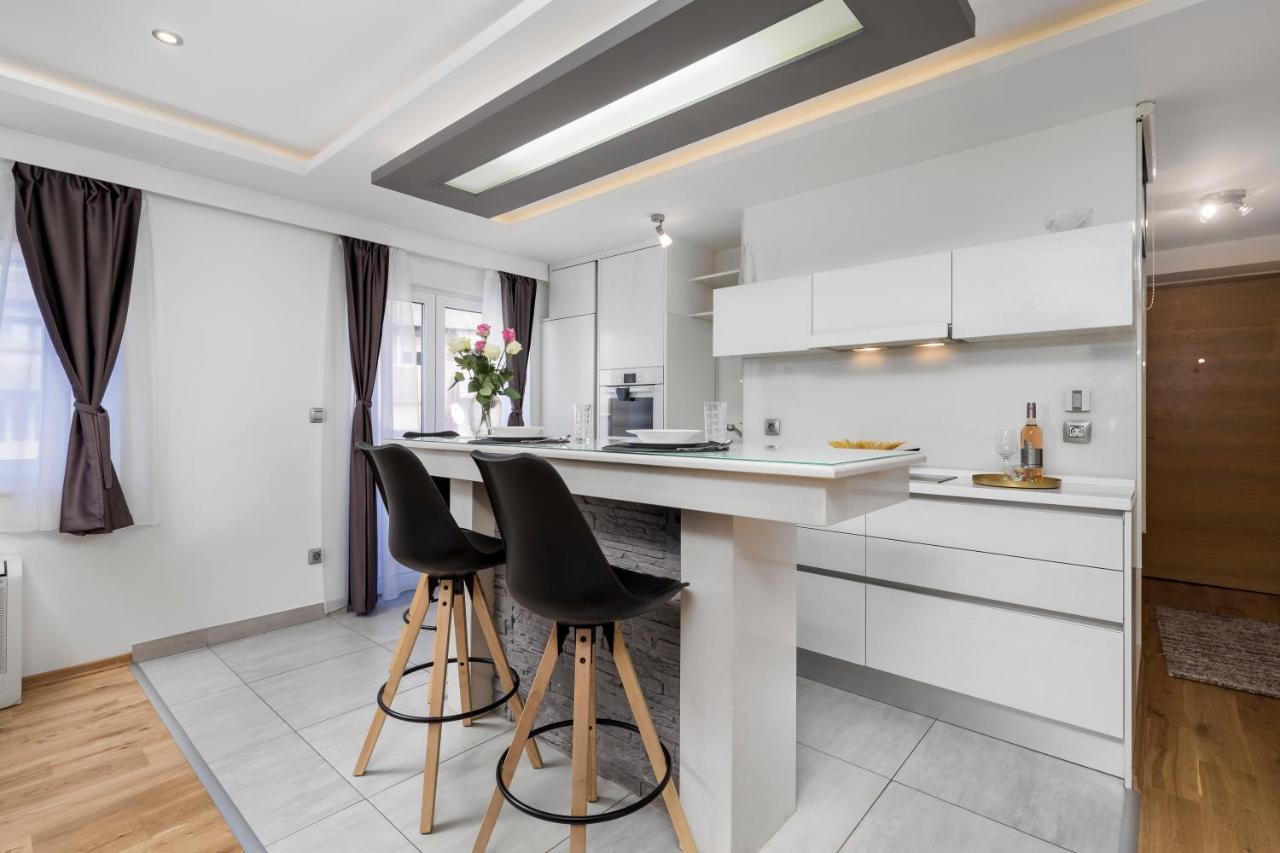 Apartment Hana Риека Экстерьер фото